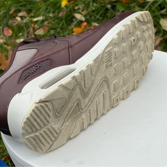 Nike Air Max 90 PRM Shoes Womens 8 Metallic Mahogany Running Sneakers 896497-903 - Picture 13 of 13